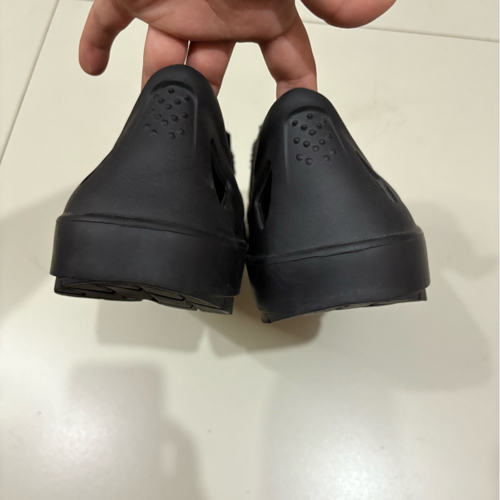 SOLD-Oofos 1300 Men's OOCANDOO Black Sandals Size 12 - Picture 7 of 9